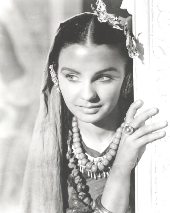 Powell & Pressburger Images - People (Jean Simmons)
